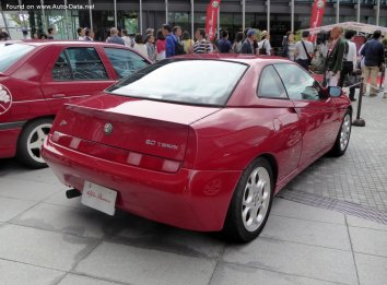 Alfa Romeo GTV (916 facelift 2003) - Photo 2