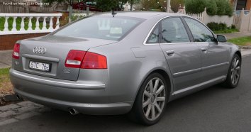 Audi A8 (D3 4E) - Photo 2