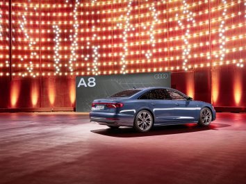Audi A8 (D5 facelift 2021) - Photo 3