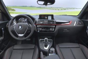 BMW 1 Series Hatchback 3dr (F21 LCI facelift 2017) - Photo 4