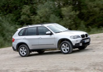BMW X5 (E70) - Photo 6