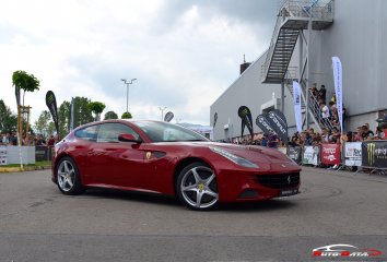 Ferrari FF  - Photo 7