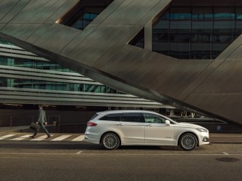 Ford Mondeo IV Wagon (facelift 2019) - Photo 4