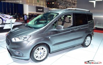 Ford Tourneo Courier I (facelift 2017) - Photo 2