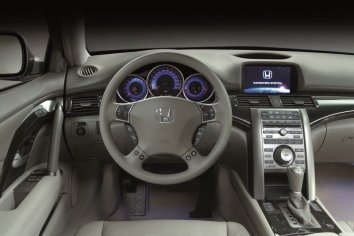 Honda Legend IV (KB1 facelift 2008) - Photo 5