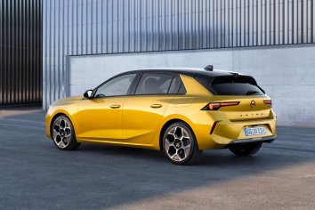 Opel Astra L  - Photo 2
