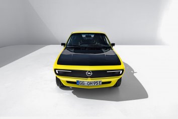 Opel Manta GSe ElektroMOD  - Photo 3