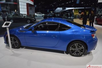 Subaru BRZ  - Photo 2